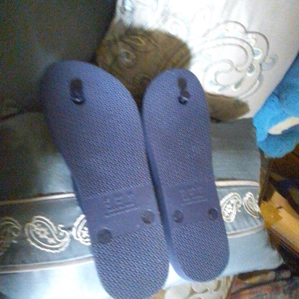 Flip flops - Picture 3 of 4